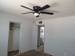 402 N 48th St in Phoenix, AZ - Building Photo - Building Photo