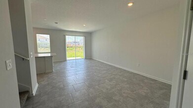 3207 Laurent Lp in Davenport, FL - Building Photo - Building Photo