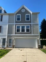 3044 SW Sharmin Ln in Ankeny, IA - Building Photo