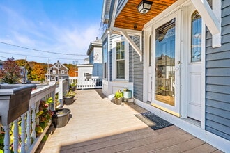 6 Rowell Ave in Beverly, MA - Foto de edificio - Building Photo