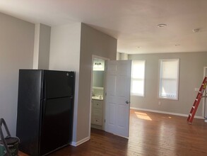 3404 W Mulberry St in Baltimore, MD - Building Photo - Building Photo
