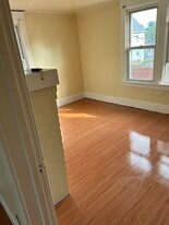 373 Esser Ave, Unit 3 in Buffalo, NY - Building Photo