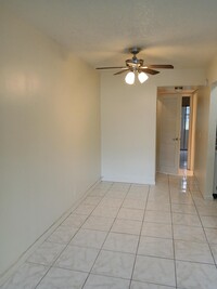 179 Berkshire I in West Palm Beach, FL - Building Photo - Building Photo