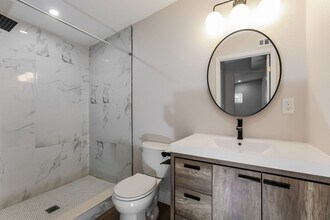 726 75th Ave N in St. Petersburg, FL - Building Photo - Building Photo