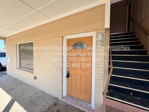 1414 East Ave in Katy, TX - Building Photo - Building Photo