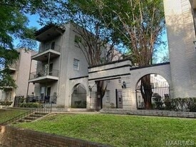 1419 S Perry St in Montgomery, AL - Building Photo