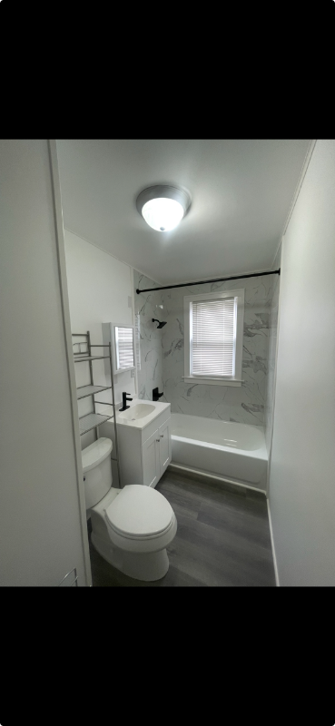 property at 424 N 4th St