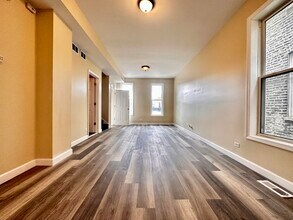 2620 W 15th St in Chicago, IL - Building Photo - Building Photo