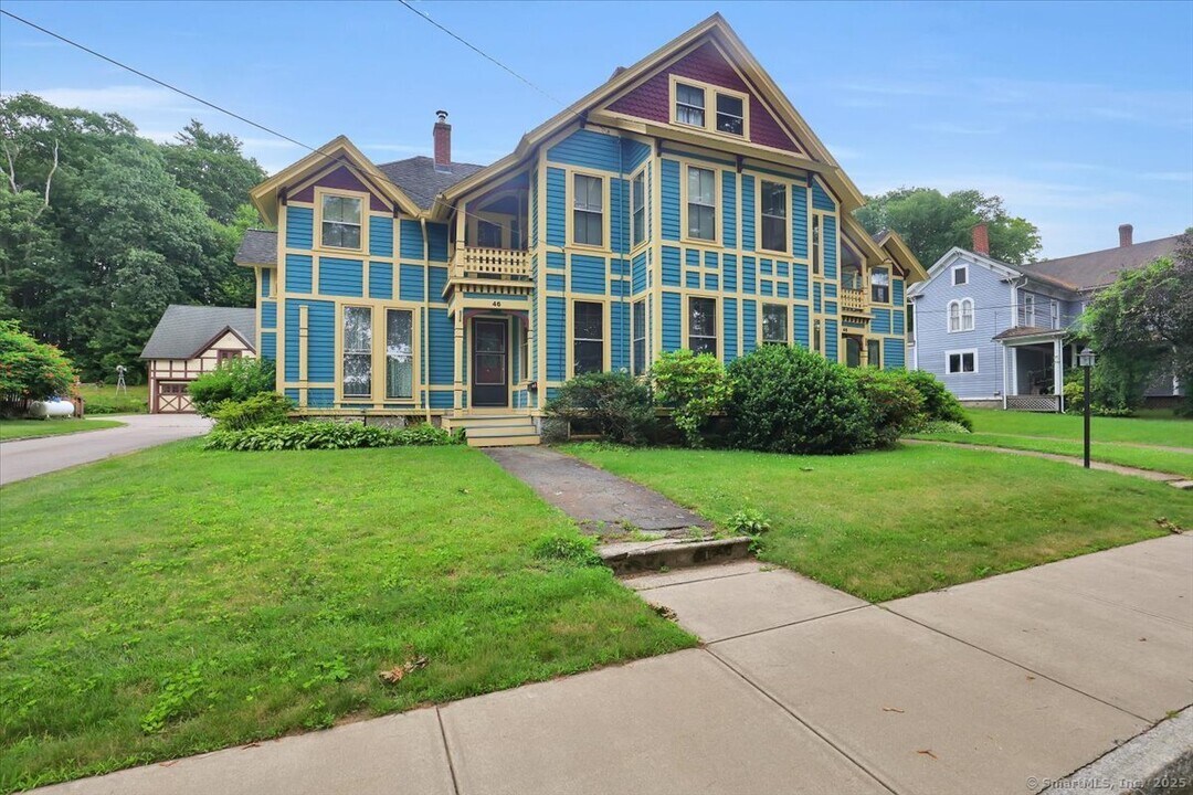 46 Highland Terrace in Stafford, CT - Building Photo