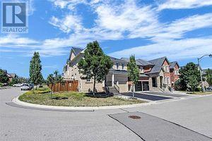 80 Serano Crescent in Richmond Hill, ON - Building Photo - Building Photo