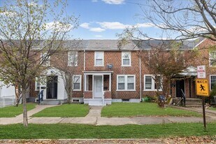 1215 S Octagon Rd in Camden, NJ - Building Photo