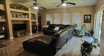 6548 Tidewater Dr in Navarre, FL - Building Photo - Building Photo