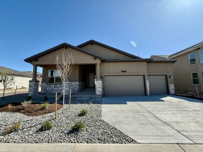 3259 Skywatch Hts in Colorado Springs, CO - Building Photo - Building Photo