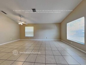 8634 Tidal Bay Ln in Tampa, FL - Building Photo - Building Photo