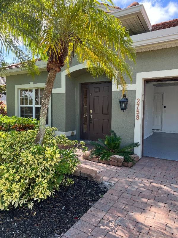 2759 Orange Grove Trail in Naples, FL - Foto de edificio - Building Photo