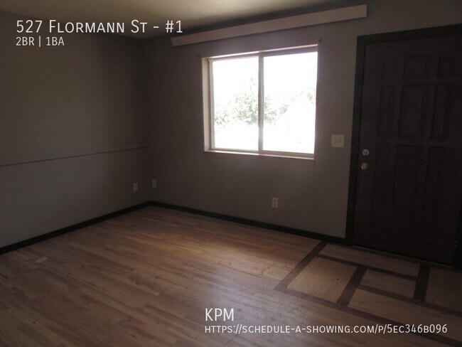 527 Flormann St-Unit -#1 in Rapid City, SD - Building Photo - Building Photo