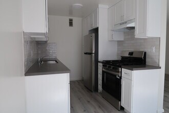 812 Larch St in Inglewood, CA - Building Photo - Building Photo