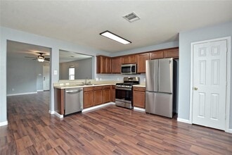 18612 Great Falls Dr in Manor, TX - Building Photo - Building Photo