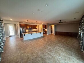 40246 Emery Dr in Temecula, CA - Building Photo - Building Photo