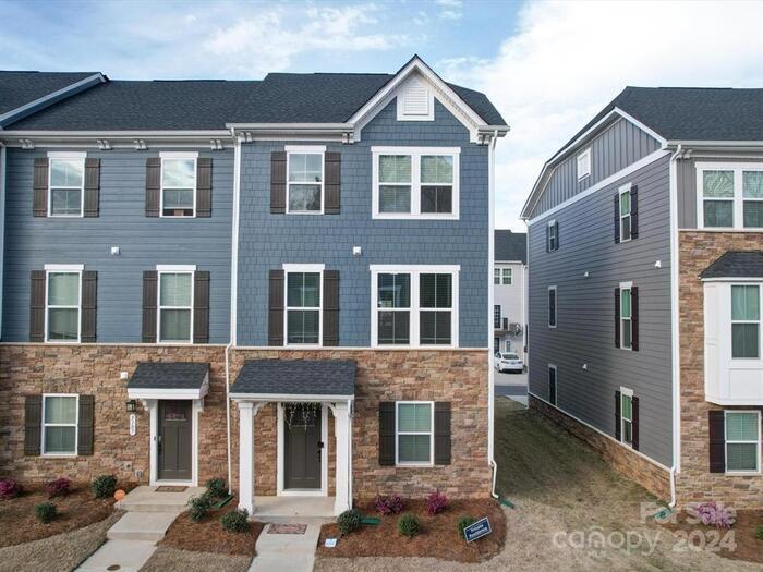 3109 Timber Ml Dr in Stallings, NC - Building Photo