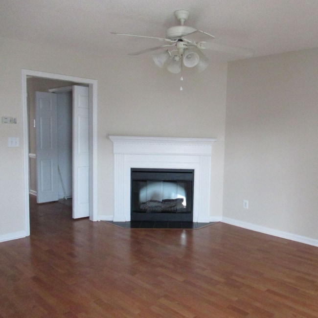 3959 Sterling Pointe Dr in Winterville, NC - Building Photo - Building Photo