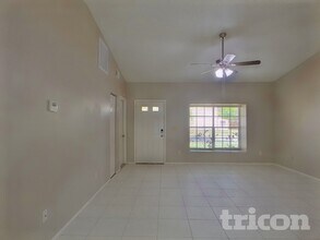 13920 Citrus Pointe Dr in Tampa, FL - Building Photo - Building Photo