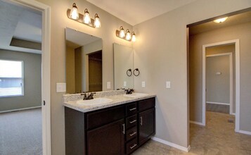 840 S Waco Ave in Springfield, MO - Building Photo - Building Photo