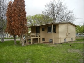 1103 N 3rd Ave in Caldwell, ID - Foto de edificio - Building Photo