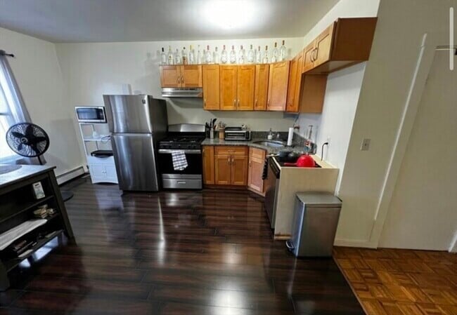 1576 Tremont St in Boston, MA - Building Photo - Building Photo