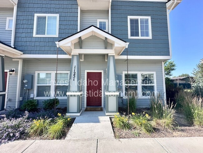 property at 11251 W Gabrielle Dr