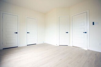 4137 Mallow St in Houston, TX - Building Photo - Building Photo