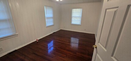 4085 Canby Ln in Decatur, GA - Building Photo - Building Photo