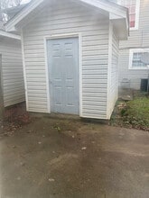136 Ashberry Dr in Bardstown, KY - Building Photo - Building Photo