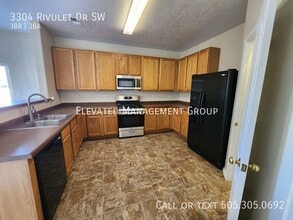 3304 Rivulet Dr SW in Albuquerque, NM - Building Photo - Building Photo