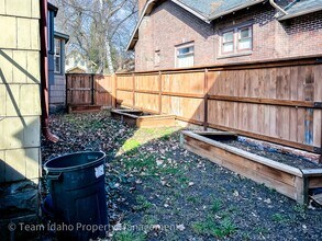 116 N Polk St in Moscow, ID - Building Photo - Building Photo