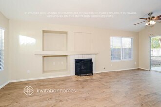 42550 Blossom Dr in Lancaster, CA - Foto de edificio - Building Photo