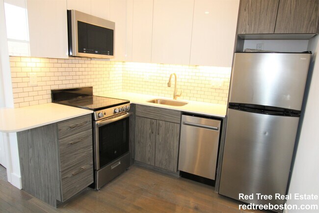 property at 19 Queensberry St