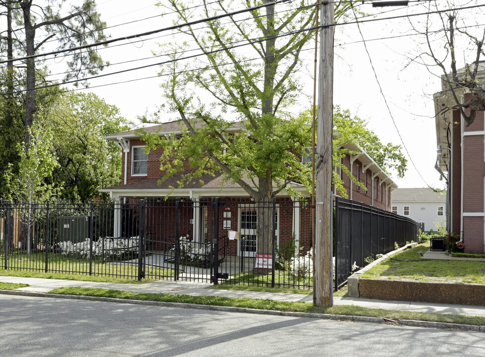 32 N Claybrook St in Memphis, TN - Building Photo