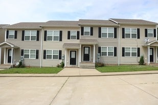 38B Sugar Maple Ln in Ona, WV - Building Photo