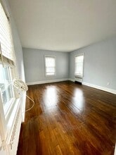 113 Kingsley St in Leonia, NJ - Building Photo - Building Photo