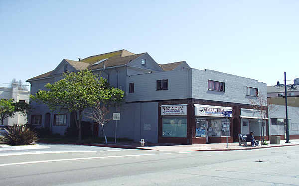 1097-1099 45th St in Emeryville, CA - Foto de edificio - Building Photo