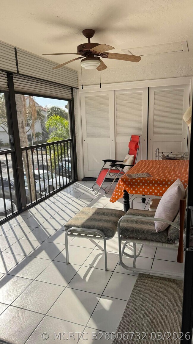 5267 Europa Dr
