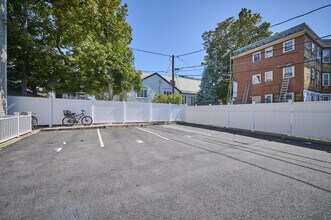 67 Wheatland St, Unit 2 in Somerville, MA - Building Photo - Building Photo