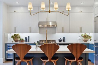 1268 Lombard St in San Francisco, CA - Building Photo - Building Photo