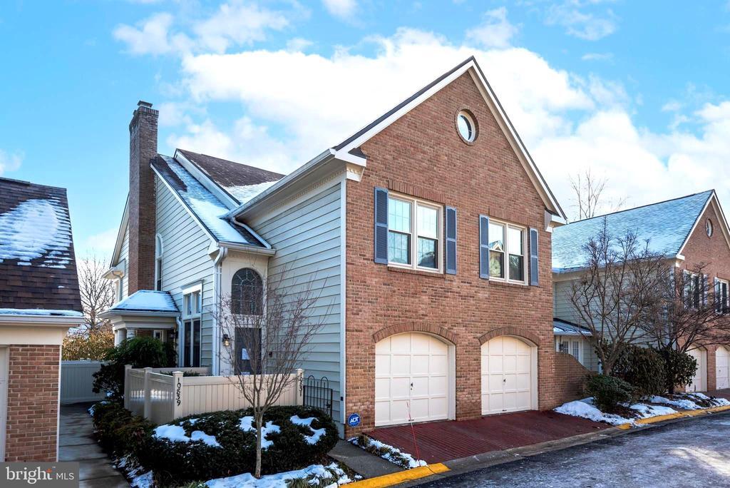 10839 Luxberry Dr in Rockville, MD - Building Photo