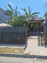 1280 W 38th St in Los Angeles, CA - Building Photo