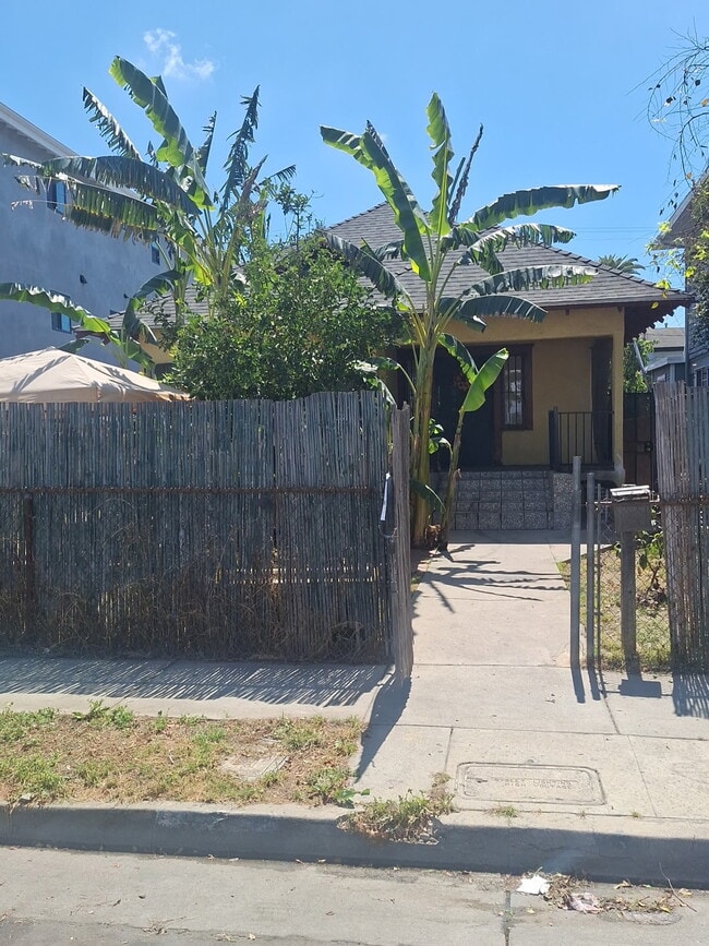 property at 1280 W 38th St
