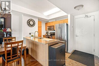 70-1670 Landry St in Ottawa, ON - Building Photo - Building Photo