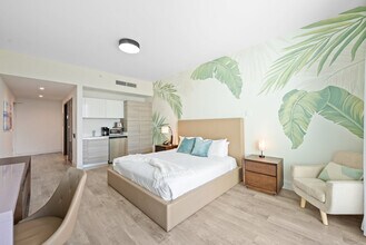 777 N Ocean Dr in Hollywood, FL - Building Photo - Building Photo