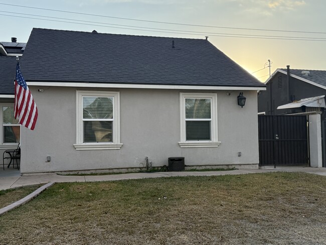 9534 Lundahl Dr in Pico Rivera, CA - Building Photo - Building Photo